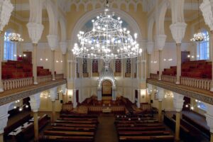 Synagoge als kleines Heiligtum – Parascha Teruma