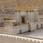 WIR BRAUCHEN DEN TEMPEL IN JERUSALEM WIEDER – Parascha Ree